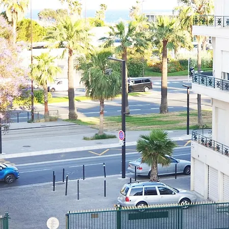 Beautiful T1 With Sea View Apartman