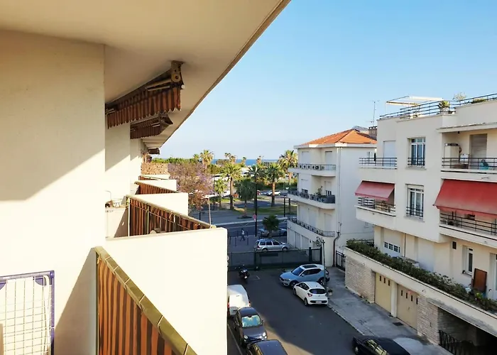 Beautiful T1 With Sea View *
