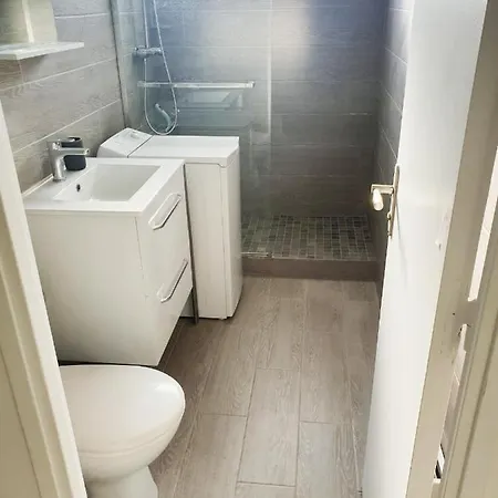 Apartment Beautiful T1 With Sea View Nice