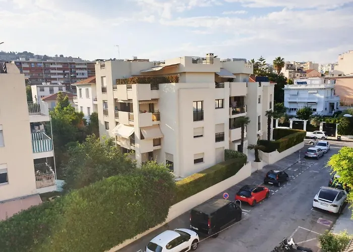 Beautiful T1 With Sea View Daire *